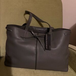 NWT Banana Republic Italian Leather Handbag